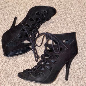 Chinese Laundry Black Heels